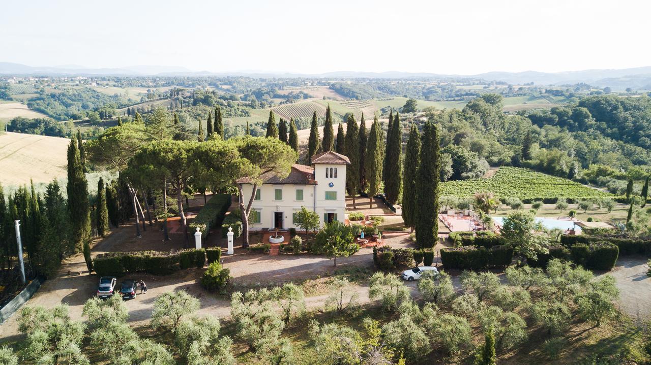 Villa Del Pino B&B Поджібонсі Екстер'єр фото